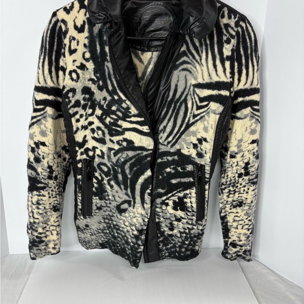 Basler Women’s Designer Zebra Animal Print 100% Wool Jacket w/ Faux Leather